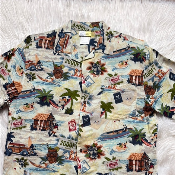 Disney Tropical Print With Disney Characters , Short Sleeve Shirt, Size Small - Picture 3 of 10